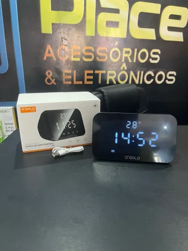 Promoção Relógio Caixa de Som Gold Plus moderno, elegante e super funcional!