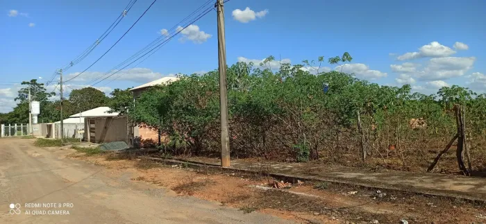 Lote grande nas casas populares