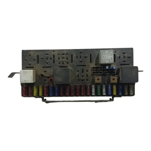 Caixa Fusível Relé Vw Gol Parati 1985 1986 1987 1988 A 1995