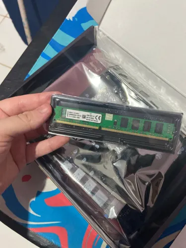 Kit placa mãe e processador e memória ram veja a descrição do anúncio
