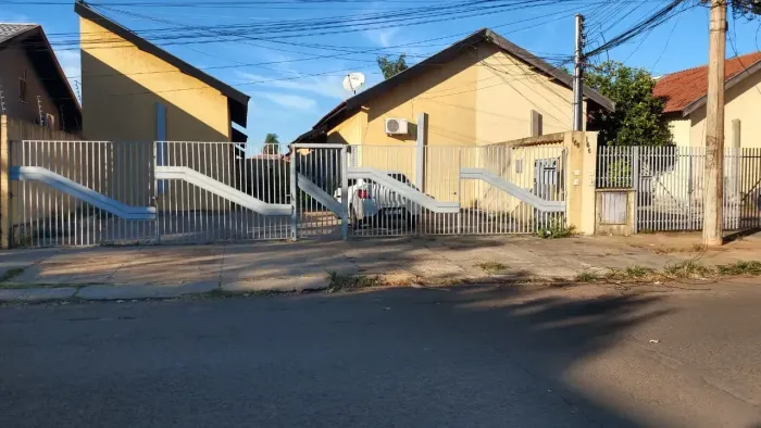 Imóvel para aluguel tem 40 metros quadrados com 1 quarto em Jardim São Lourenço - Campo Gr