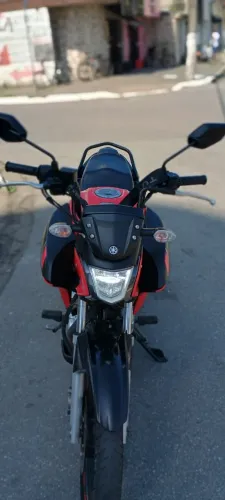 Moto semi nova