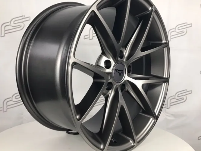 Rodas Niche Misano Grafite Semi-Brilho 5x120 - 18x8 e 18x9,5 aro 18 duas talas