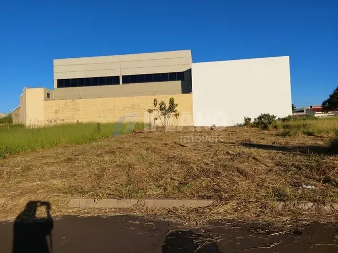 Venda de Terreno / Residencial na cidade de São Carlos