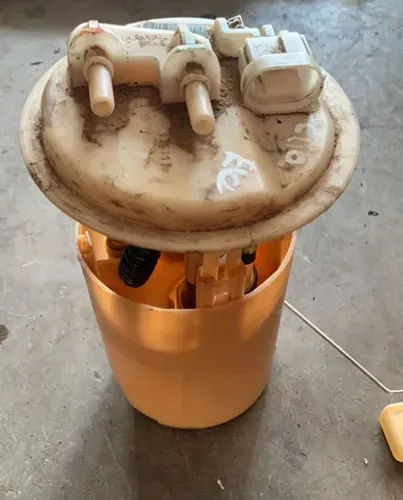 Bomba de combustível Renault Clio flex e gasolina. Completa