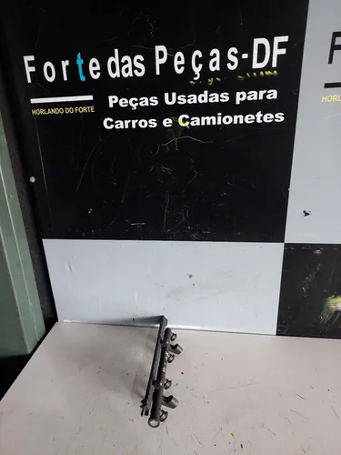 Flauta De Combustível Do Bico Injetor Do Gol G4 1.0 8v Flex  