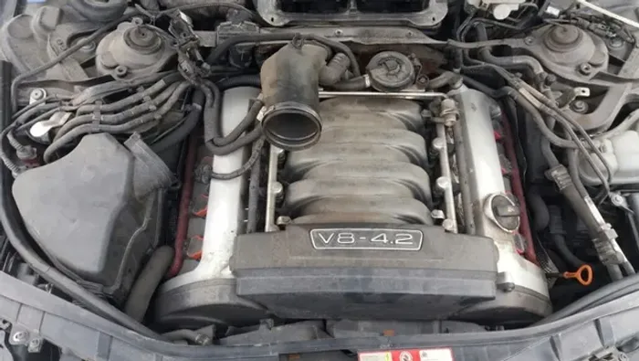 Motor Audi A8 4.2 v8 4x4 Ano 2003
