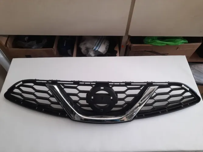 Grade superior Nissan March 2015ha2019 origi al