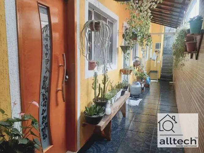 Casa condomínio alto da serra 2 dormitórios, 2 vagas, aceita pet à venda, 49 m² por R$ 350