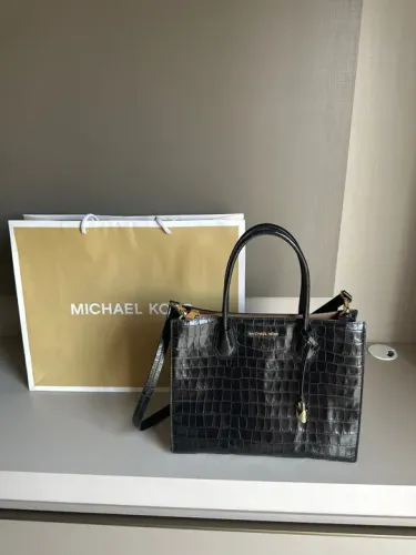 Bolsa Michael Kors Croco Preta