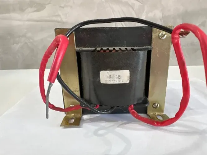 Trafo Transformador 12V 10A Bivolt 110V - 220V Cobre Apenas R$220 Baixei pra ir logo