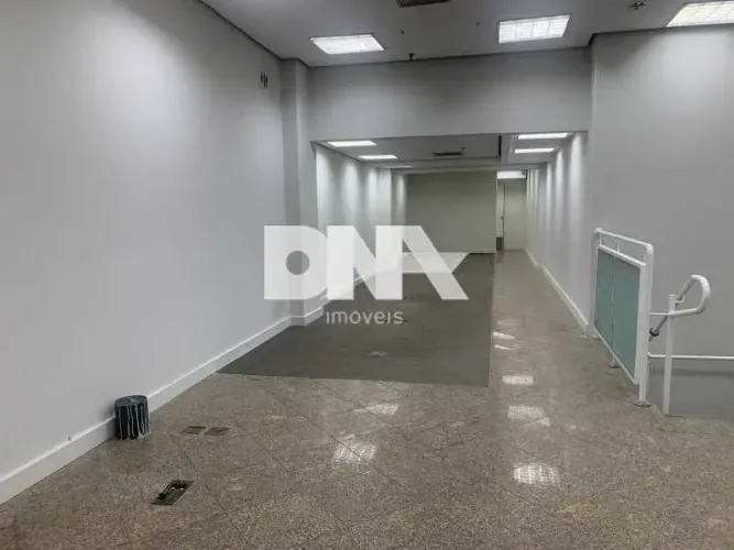 Loja - / Comercial / Leblon