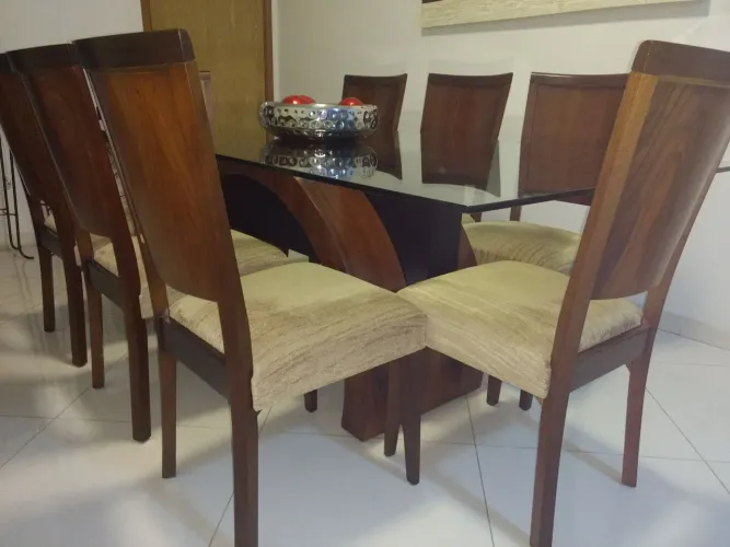 Mesa de Jantar 8 Lugares Tampo de Vidro Temperado