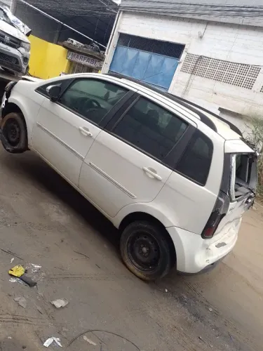 Vendo peças Fiat Idea essence 1.6 2015 