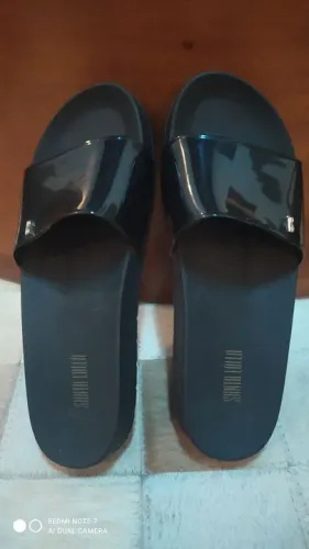 Chinelo Slide Santa Lolla preto<br>Tamanho: 36