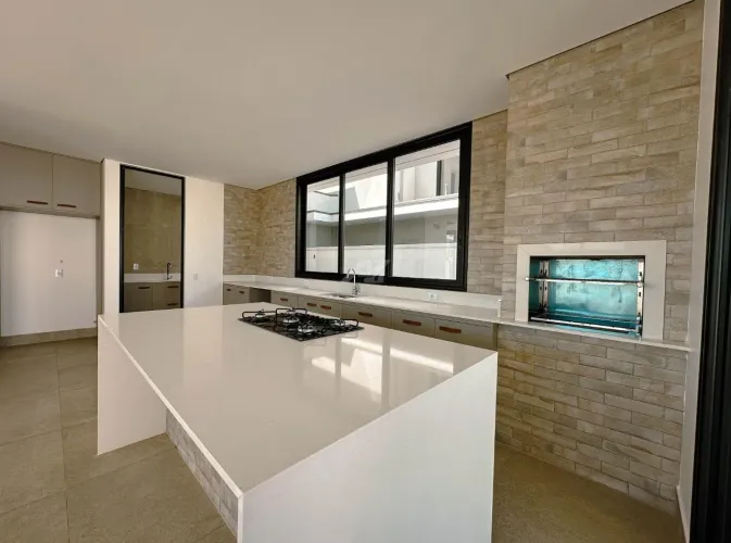 Lindo sobrado com 5 suítes e piscina, no Residencial Santorini, em Paulínia (SP)