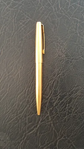 Caneta esferográfica Parker 51 ouro
