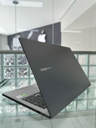 Notebook Samsung NP550XJ  Intel core i7-10 geração 16GB RAM 1TB HD 120GB SSD