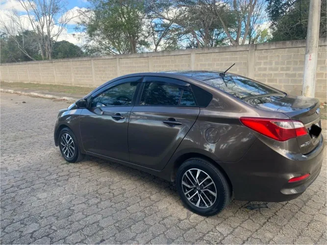 Hyundai HB20S C.plus/c.style 1.6 Flex 16V Mec.4p 2016