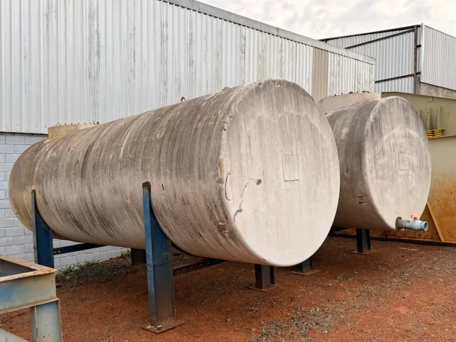 Tanque reservatório de água em chapa de aço 20.000 L 