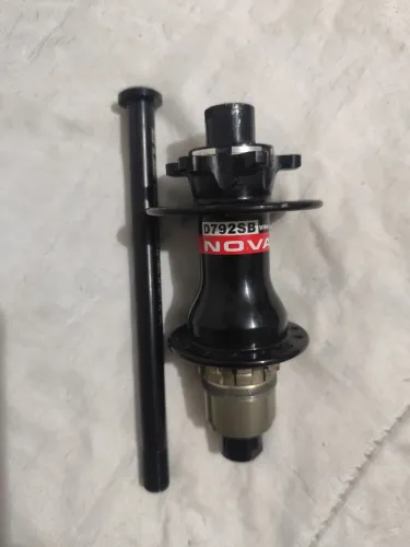 Cubo Traseiro Novatec D792SB