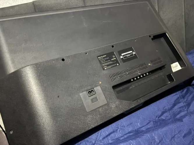 Tv/ Monitor de 32 polegadas 60hz