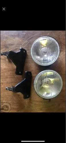 Par de Faróis de Milha com suporte para escort xr3 mk4 novos 