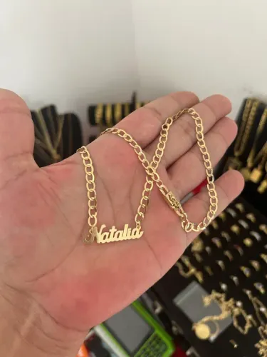 Colar Feminino Em Moeda Antiga Idêntica ao Ouro 18K 