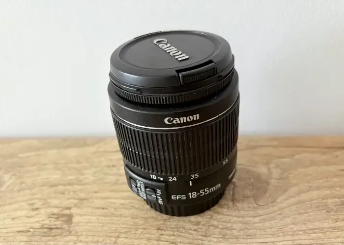 Lente Canon 18-55mm (com fungos)
