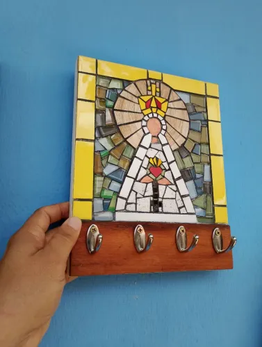 Porta chaves Nossa senhora de Fátima 26cmx20cm.