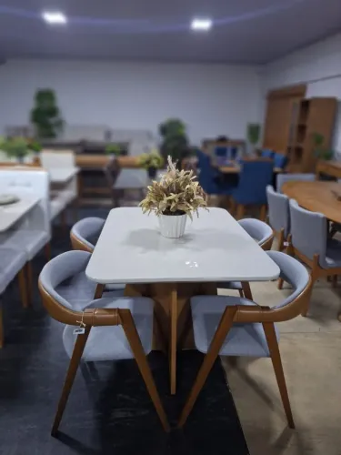 Mesa de Jantar 120x90 com 4 Cadeiras 