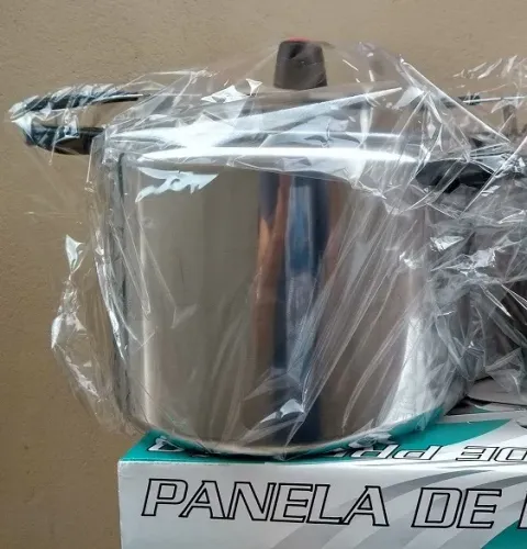 Panela de pressão 10 litros nova
