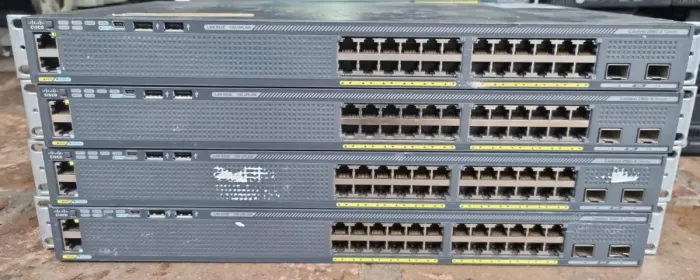 Switch Cisco 2960x 24Portas Gigabit 2x10G