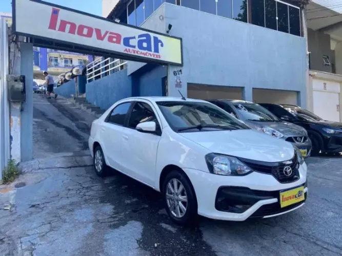 Toyota Etios X Plus 1.5 Flex 16V 5P Mec. 2021