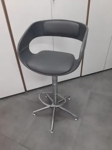 Banqueta Londrina Cinza