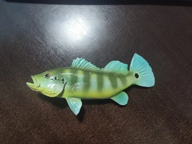 REPLICA EM RESINA TUCUNARE AZUL