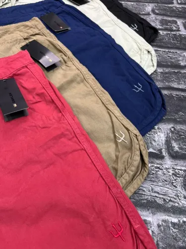 BERMUDAS 
