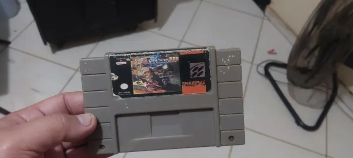 Contra III: The Alien Wars - Super Nintendo paralelo