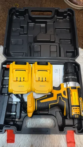 Parafusadeira 48V com duas Baterias com maleta