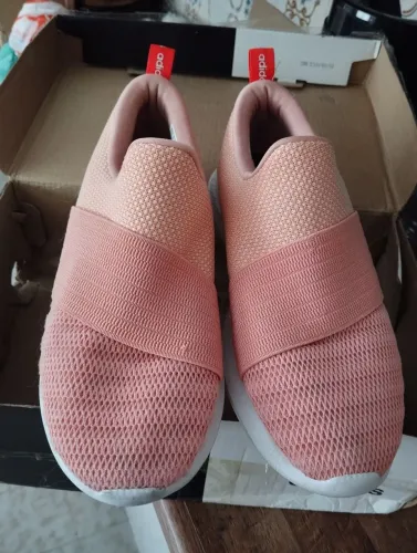 Tênis Adidas cload foam ORIGINAL novíssimo! Na caixa original do produto.