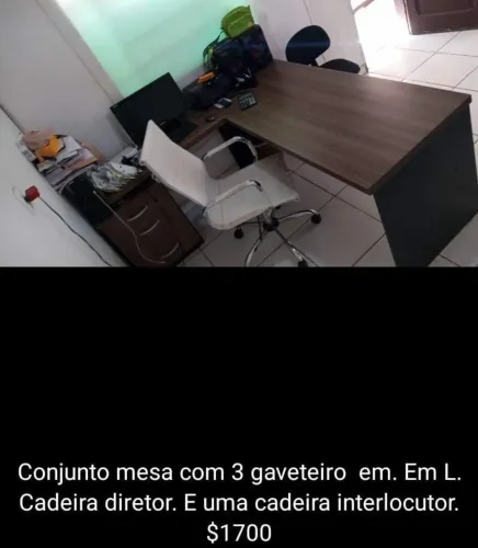 Mesa com 3 gaveteiro em L + cadeira interlocutor
