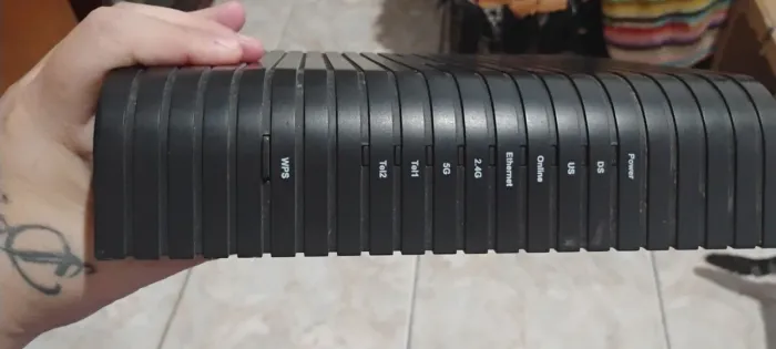 Modem Humax HGB10R-02 Wi-Fi e 5g