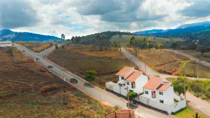 Lotes a venda no Bairro Santa Rosa em Congonhas Financiado 360 m²