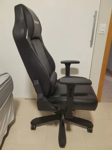 Cadeira Gamer Massageadora Maxracer Bunker