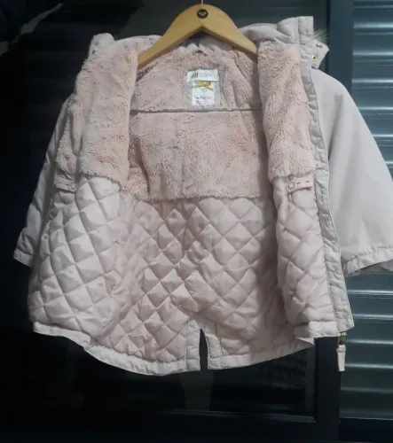 Casaco Rosa Infantil H&M