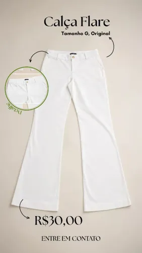 Calça flare branca