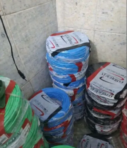 Fios 2.5mm para instalação de lapadas tomadas.