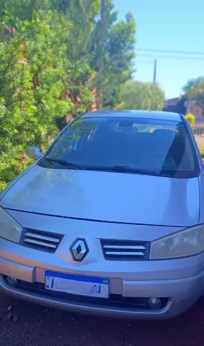 Renault Megane Sedan Dynamique Hi-flex 1.6 16V 2011