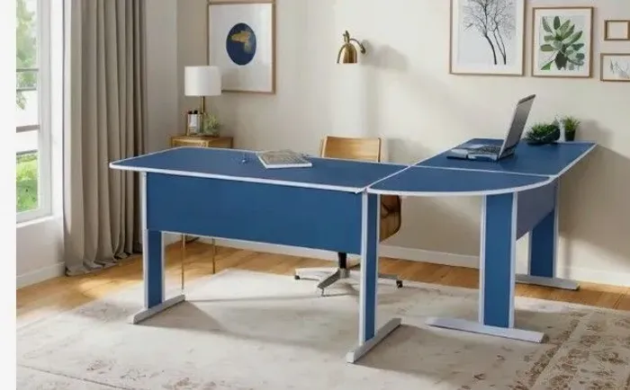 Mesa e cadeira para escritorio usada