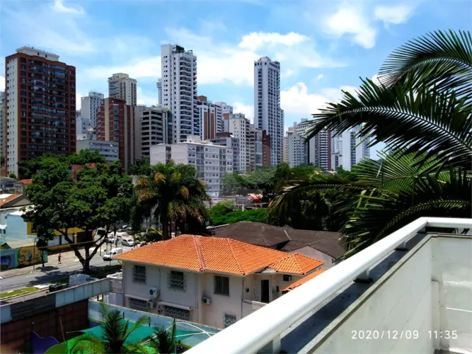 Prédio inteiro à venda em Pacaembu - SP